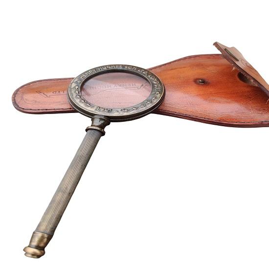 Klassische Handlupe aus Messing  Elegantes antikes Design, ideal für Bücher, Handarbeiten  Dekoration