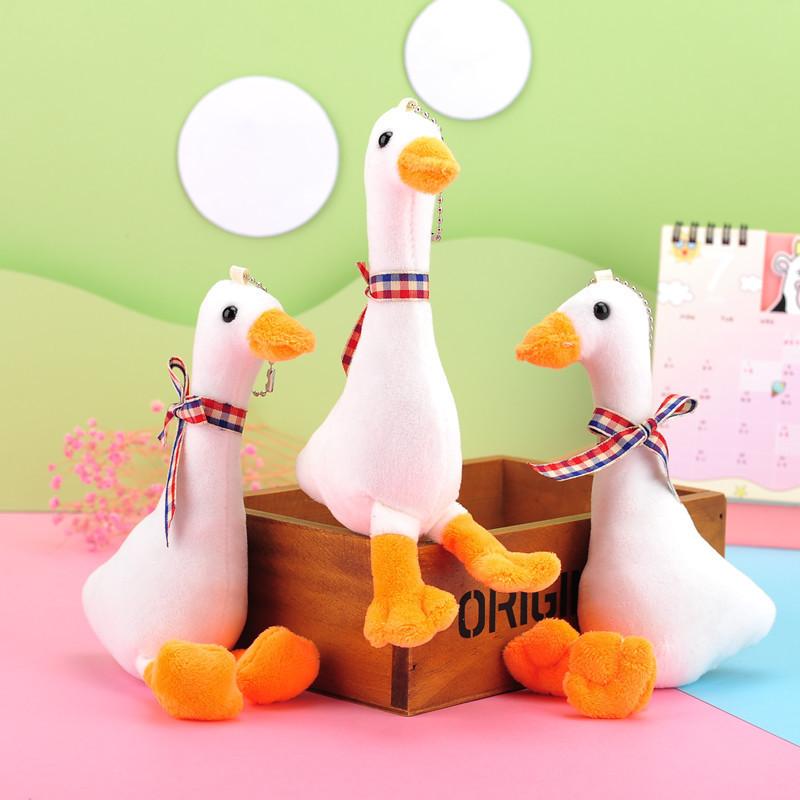 Adorable Duck Plush Keychain Soft Mini Plush Toy Perfect For Kids And Adults