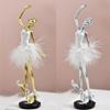 Elegante Harzskulptur einer Balletttänzerin Ballerinen-Figur Tanzendes Mädchen Statue Ornament zur Verschönerung jedes Raumes