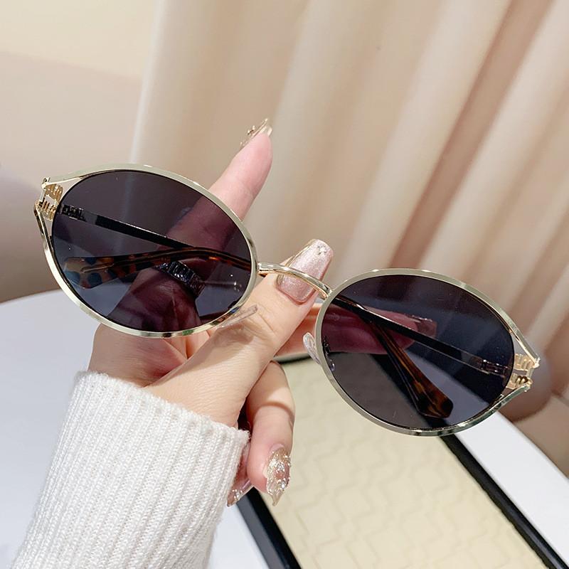 

Summer Uv400 Cat Eye Glasses With Pc Lenses And Gold Metal Frames For Casual Wear And Driving BlackGreyLenses