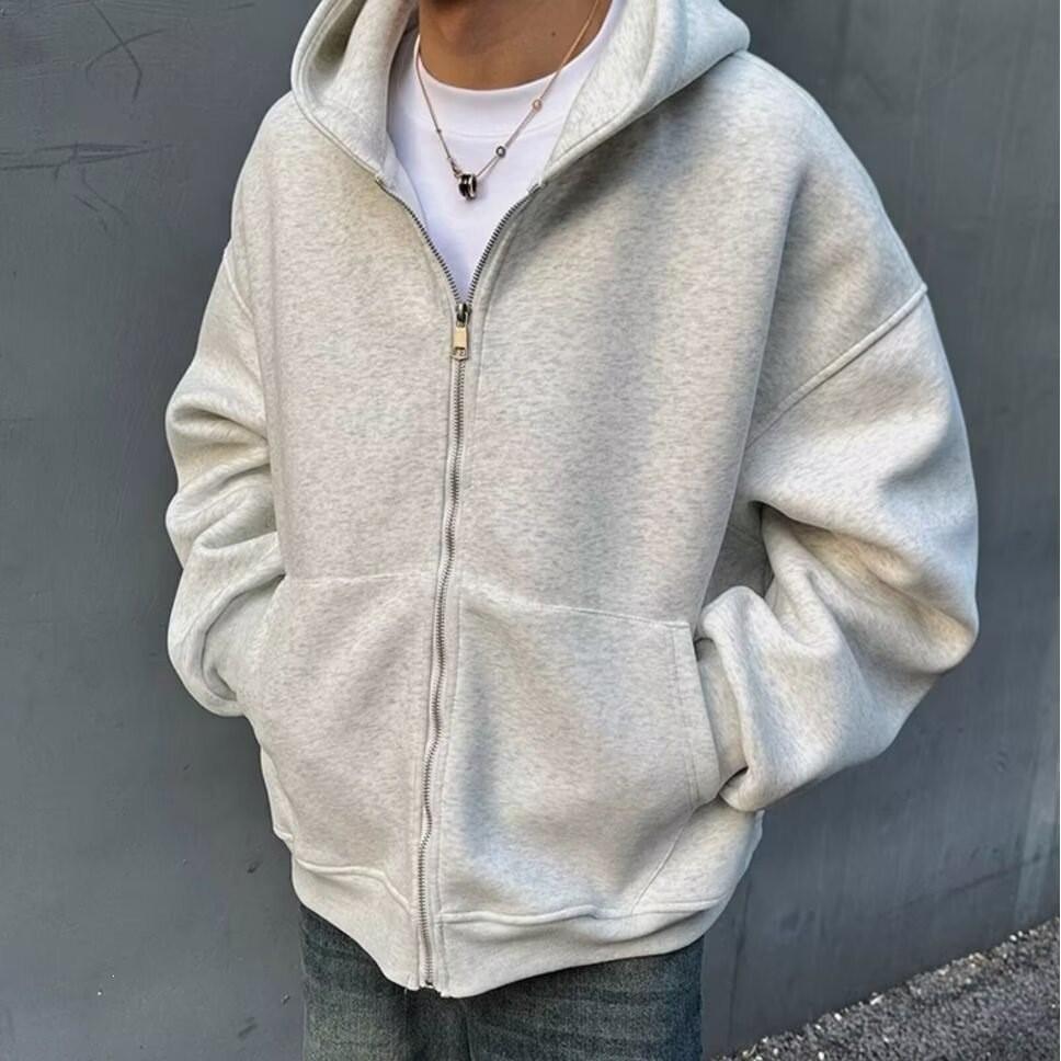 Casual Hoodie For Men With Backpack Design And Polyester Fabric For Everyday Wear