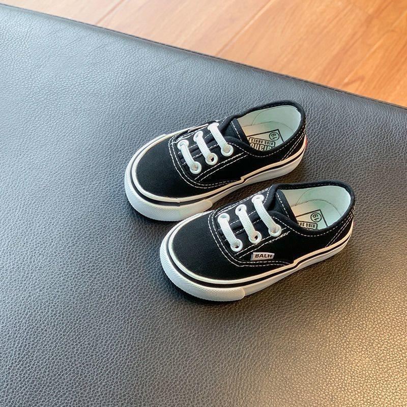 

Детские парусиновые туфли весна и осень новая детская повседневная обувь на одной педали для мальчиков и девочек обувь для скейтборда студенты белые туфли тренд 32 yards inner length 19.5cm чёрный