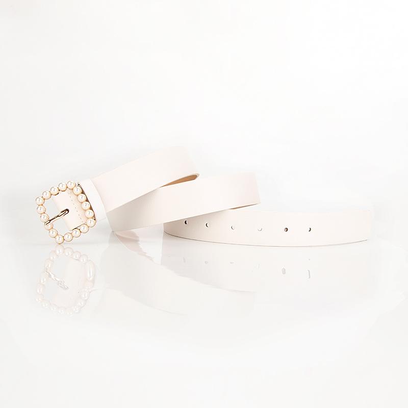 

The Square-shaped Pearl Buckle Belt Is Fashionable, Versatile, Sweet and Cute. It Is A Fashionable and Elegant Decoration for Ladies 105cm