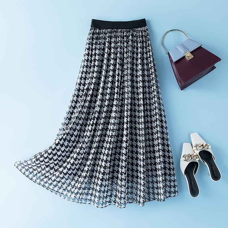 High-Waisted Mulberry Silk A-Line Houndstooth Maxi Skirt for Women M