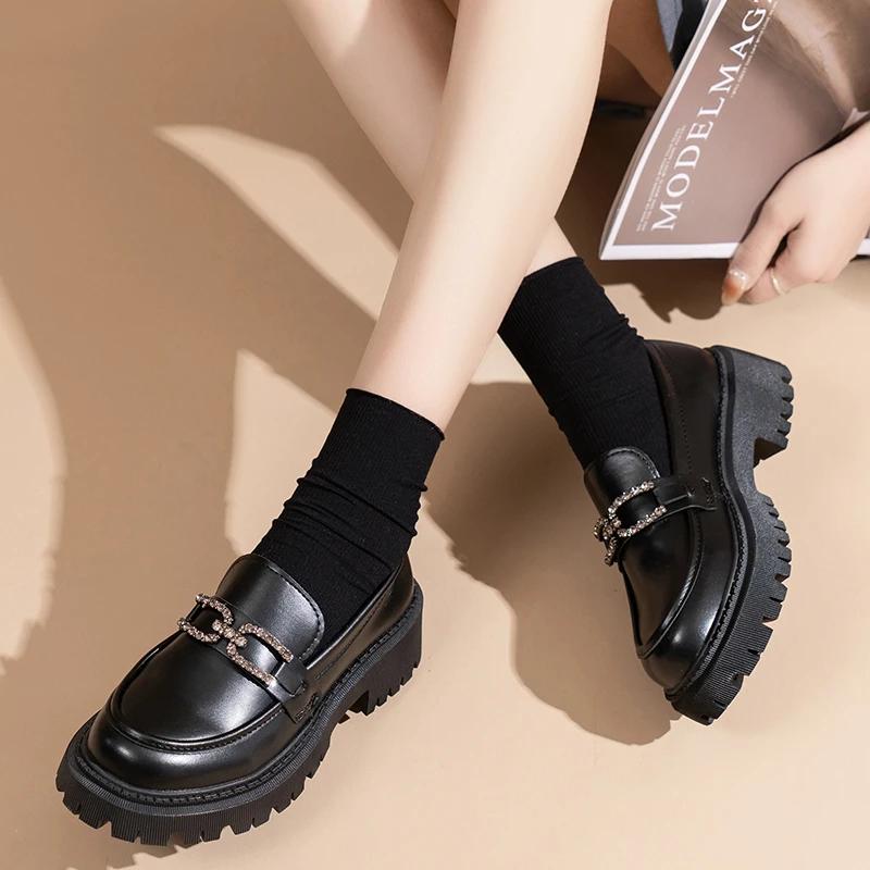 Mode 2024 Neue Slipper Damenschuhe Mode Mary Janes Runde Zehenpartie Ballerinas Slipper Oxfords Plateau Lässig Metallkette Schnalle Damenabsätze