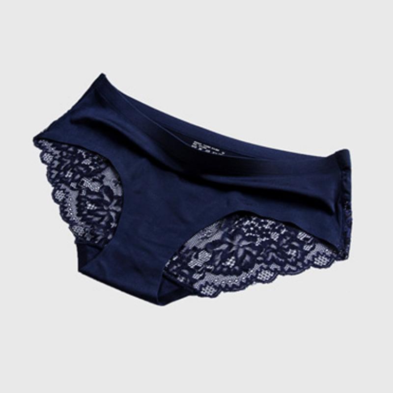 Luxury Pearlescent Cloth Lace Stitching Sexy Panties