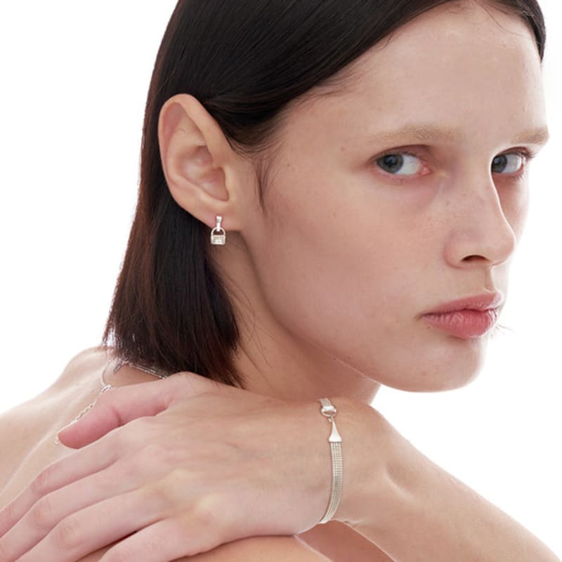 

Dewy desert SILVER LINING Flat B01 small