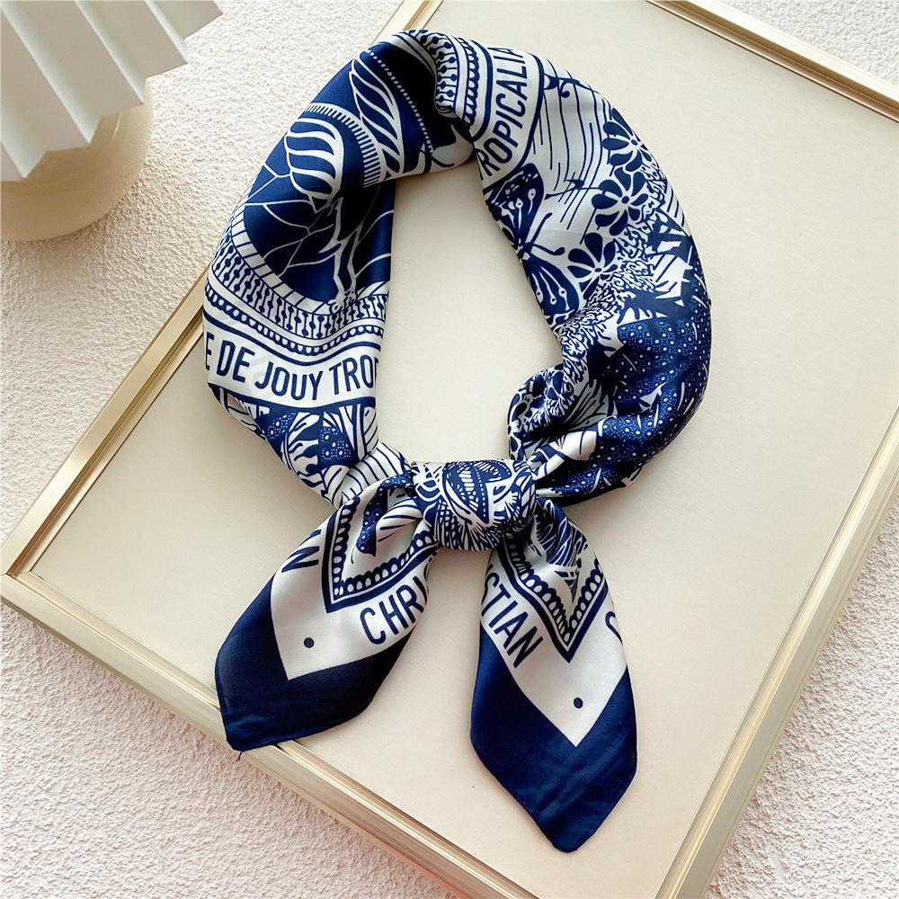 Luxury New Style Square Headscarf Women Sunscreen Beach Kerchief Popular The Four Seasons Scarves  Design 70X70CM Silk Hijab