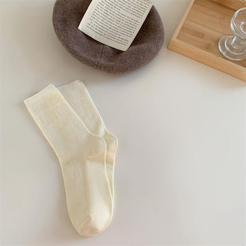 

Versatile Maillard Color Socks Stack Socks Coffee Color Solid Color Socks Thin Comfortable Cotton Socks Are Long молоко, білий колір