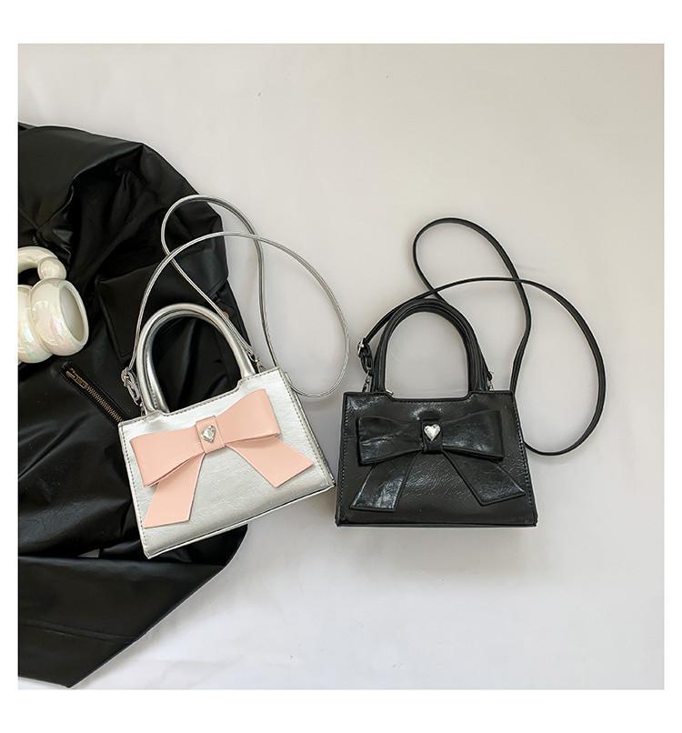 Stylish 2024 New Sweet Butterfly Knot Commute Single Shoulder Crossbody Handbag