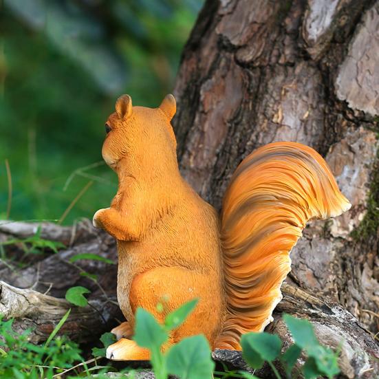 Realistische Eichhörnchen-Figur 20 cm Harz Waldtier-Statue für Innen Außen Garten Hof Terrasse Haus Tischdekoration