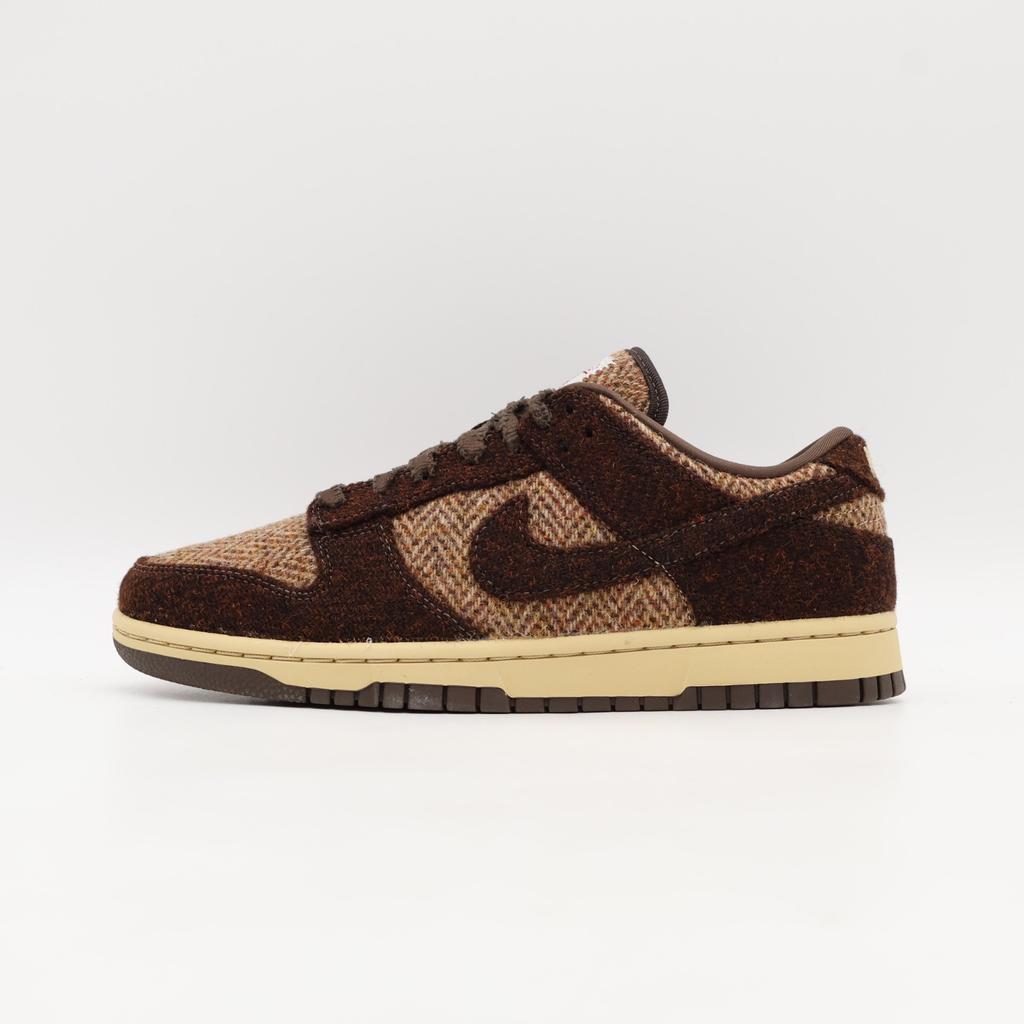 IO0052-200 Harris Tweed Nike Women's Dunk Low Sesame Violet Mist (Women's)
