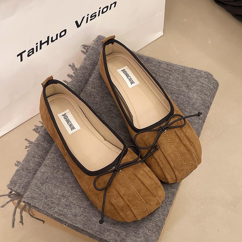 Korean Version Niche Retro Shallow Mouth Flat-soled Single Shoes Women's 2025 Spring New Bow Soft-soled Temperament Mary Jane Shoes