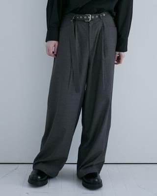 Kilyu Belted Curved Slacks (Gray)