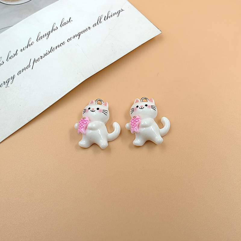 18 fun resin cat pendants, handmade animal pendants, used for jewelry accessories, earrings