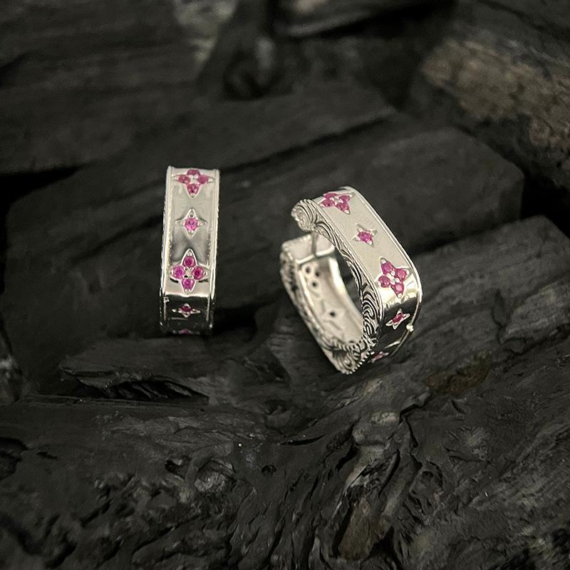 Wind Personality Tang Grass Flower Four-Leaf Clover Zircon Earrings Women S Retro Simple And Versatile Wide Version Ear Buckle Earrings Earrings