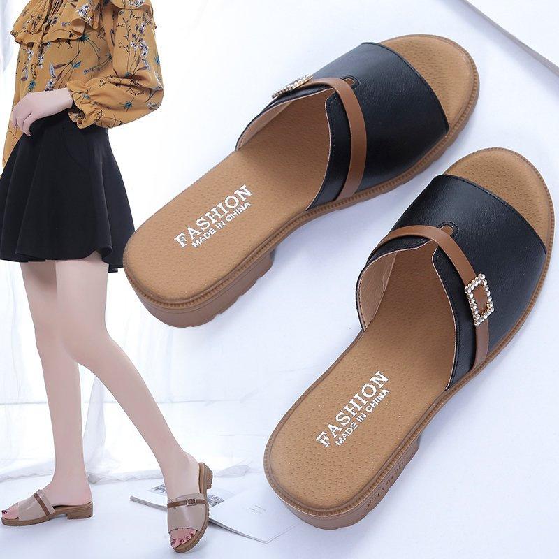 New Fashion Korean Version of The Hundred with Flat Bottom Sandals Drag