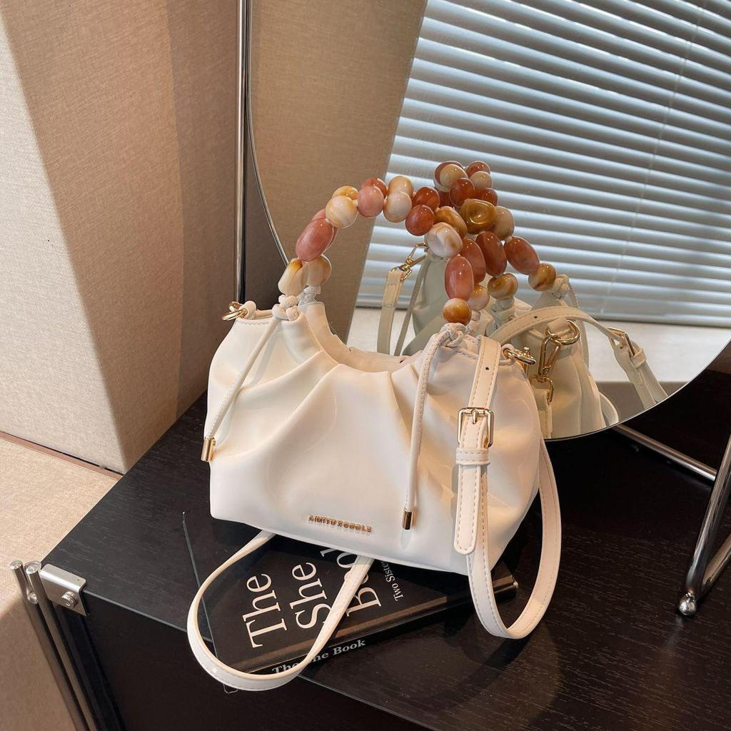 2025 Women's Sweet Lightweight Crossbody Bag: Versatile, Fashionable, Casual Handbag