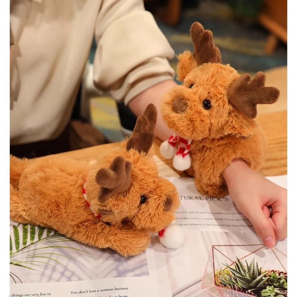 Elk Snapping Circle Christmas Gift Christmas Eve Pat Doll Reindeer Doll Plush Toy Birthday