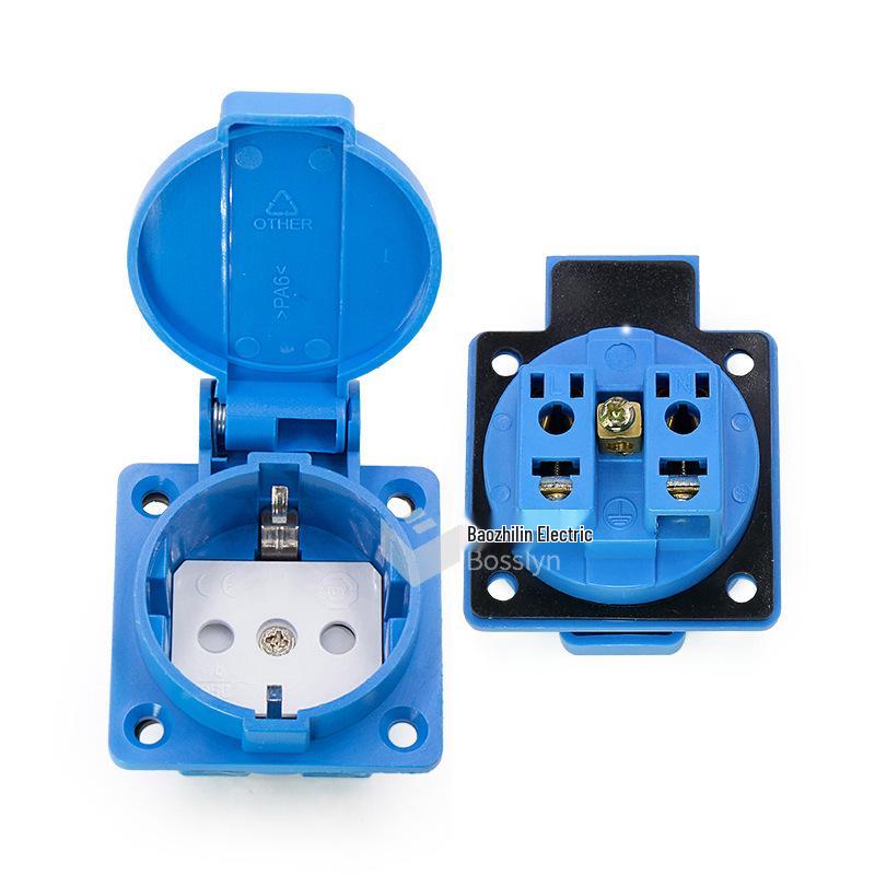 IP44 Waterproof German-Style European Socket with Cover for Laboratory Use