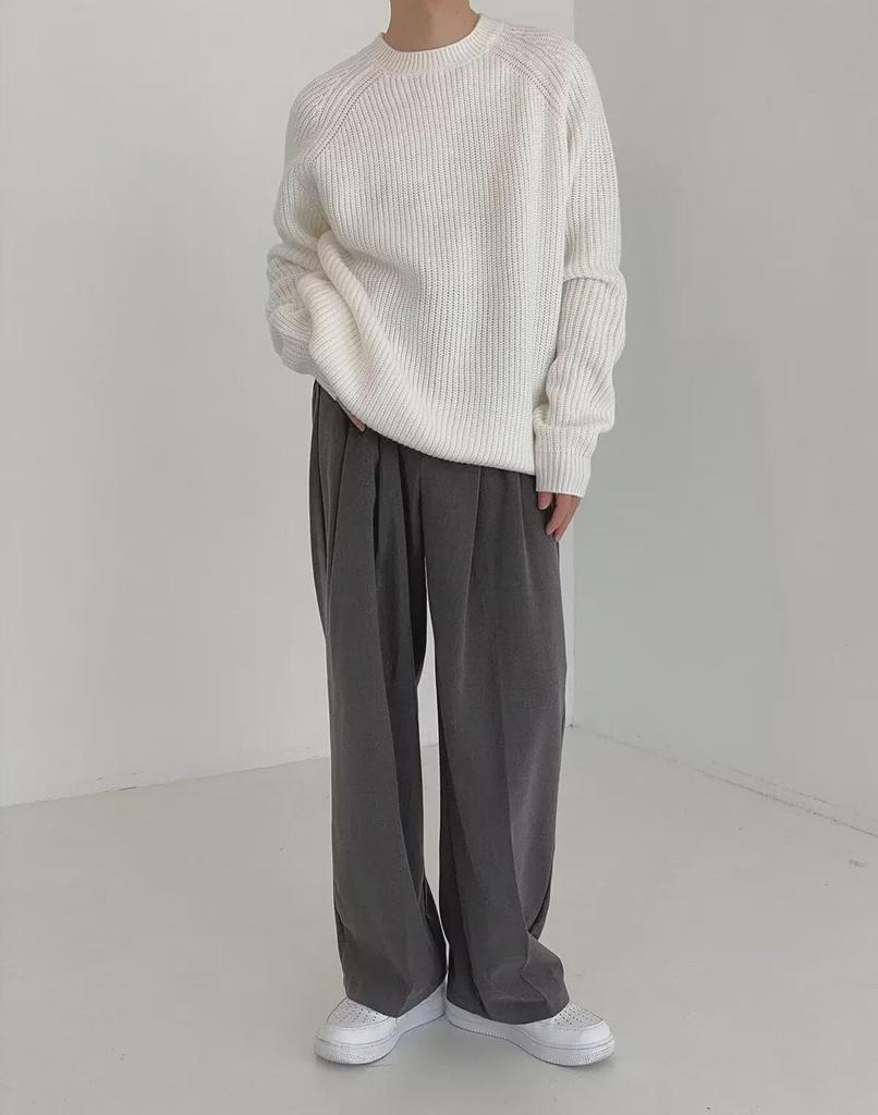 Men's Korean Style Round Neck Solid Color Sweater - High-End & Trendy Autumn/Winter Casual Pullover