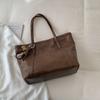 IELGY Ladies Tote Bag Retro Merad Color All-Match Portable One-Shoulder Large-Capacity Commuter Bag