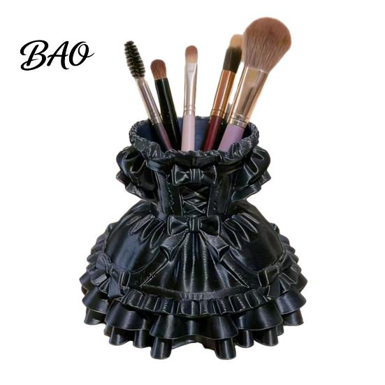 Handmade Pen Holder 3D Printed Dress Shape Holder, Cute Desk Organizer for Makeup Brushes Stationery, Creative Home Office Decor Teacher Gift