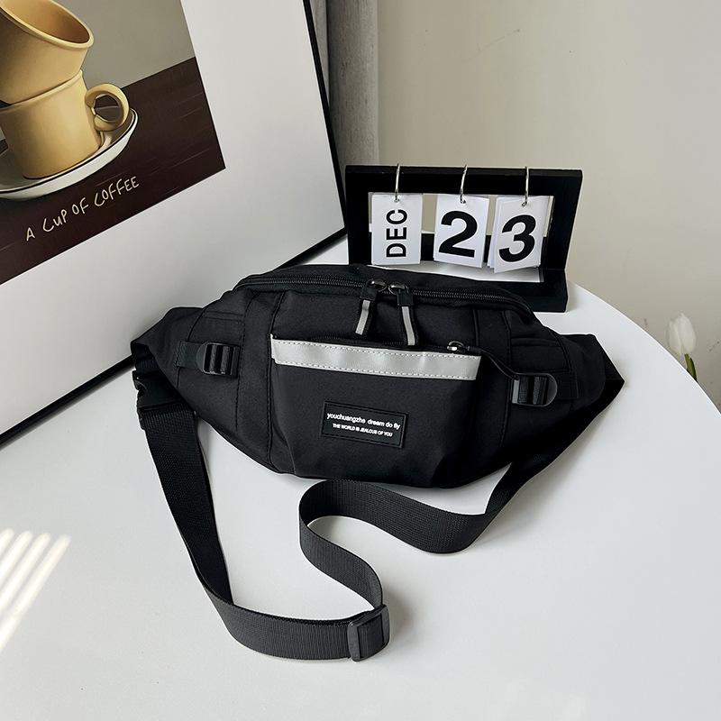 

Сумка через плечо на груди модная повседневная сумка женская 2024 новый тренд лето спорт ниша повседневная ins поясная сумка женская чёрный