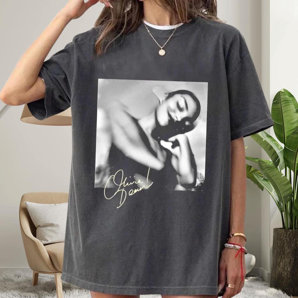 Olivia Dean The Art Of Loving Camiseta Vintage de Música Verano Unisex y para Mujer Camiseta Superior Holgada y Transpirable
