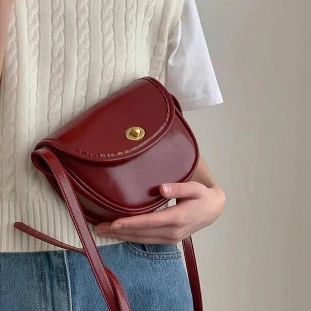 Vielseitige Messenger Bag Hochzeits Tasche 2024 Neu Retro Rote Satteltasche Nische High-End Texturierte Messenger Bag