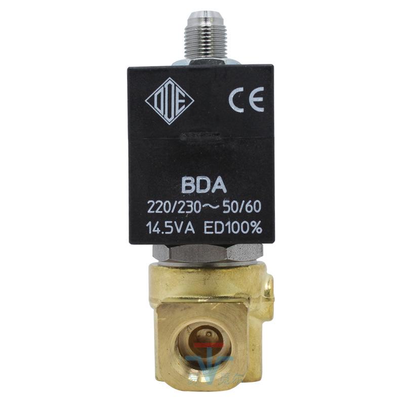 Miniature Direct-Acting 3-Way Solenoid Valve 31A2AV20, 1/4", 110V/24V