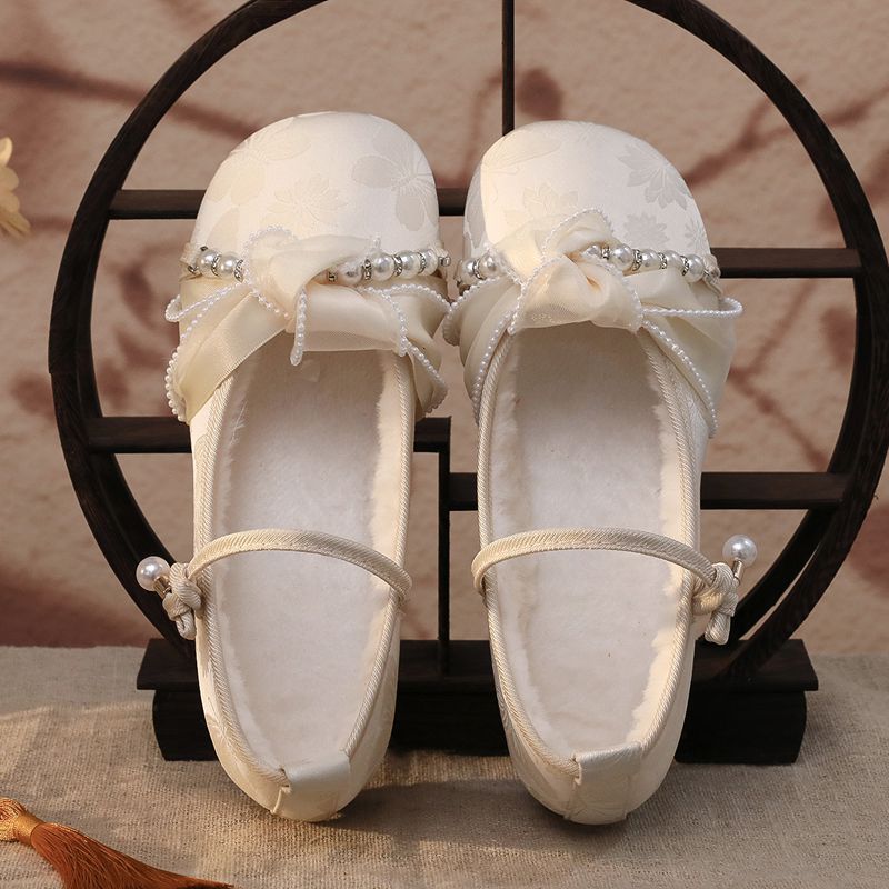 

Winter New Fairy Style Cotton Shoes Thick Heel Hanfu Footwear Versatile Single Shoe Off White Cotton Comfortable Casual Shoes 40