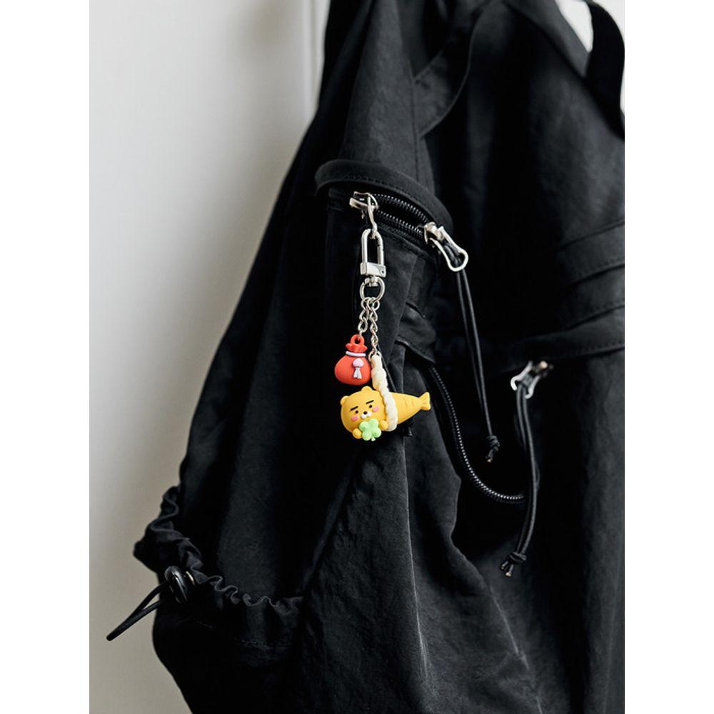 KAKAO FRIENDS Anti-Amnestic Cod Figure Keychain_Ryan