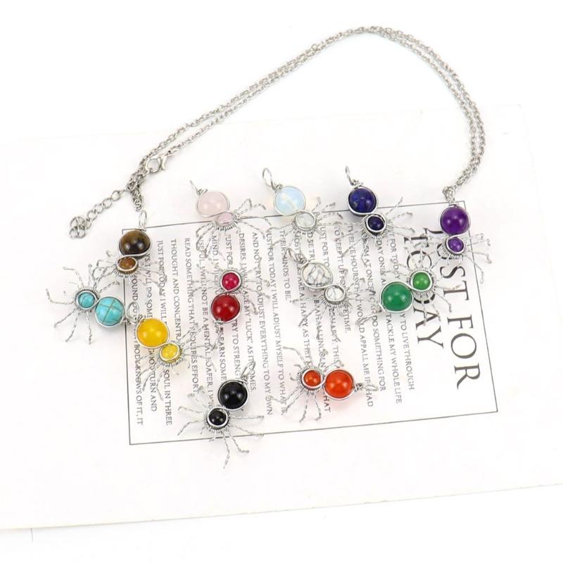 Handmade Colorful Rough Stone Necklaces Crystal Spiders Pendant Neckchains Adjustable Length Chain Jewelry Accessories