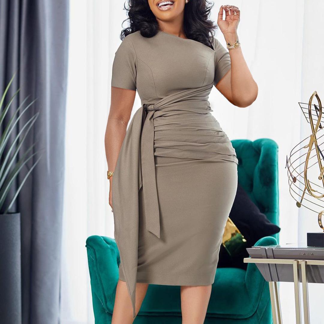 

Элегантное летнее платье с асимметричным плиссированным воротником для женщин - европейский и американский стиль S серый