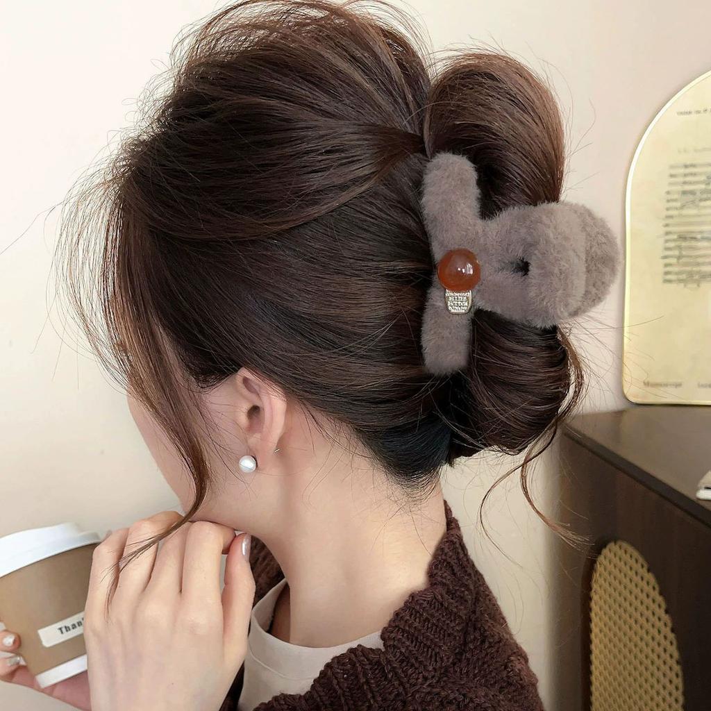 Plush love small grab clip female 2026 new temperament half tie hair on the back of the head shark clip hairpin