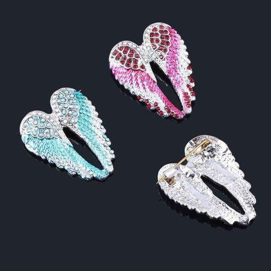 Women Rhinestone Inlaid Angel Wing Brooch Pin Cardigan Scarf Corsage Badge Decor