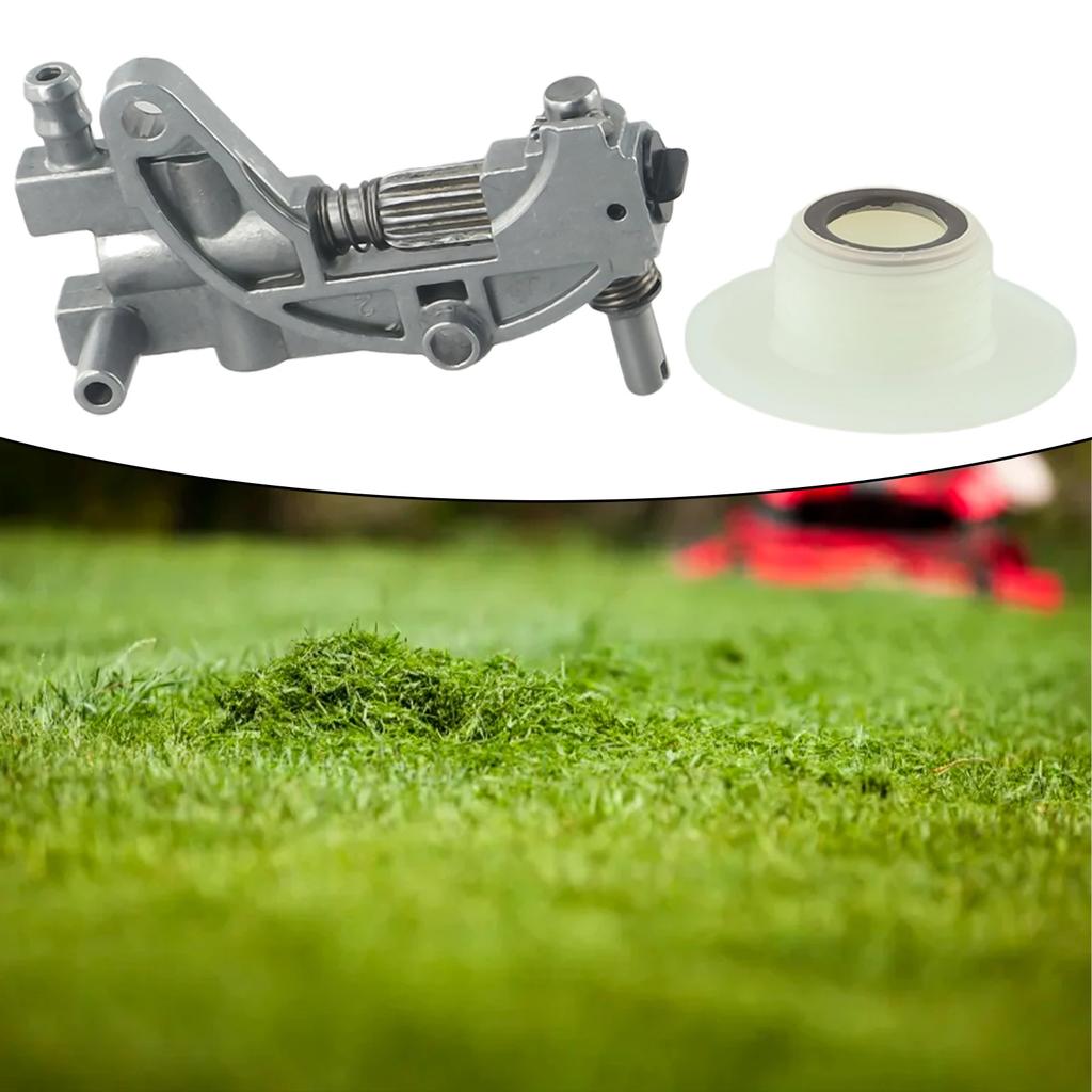 Worm Gear And Oil Pump Assembly For Chinese Chainsaw 5200 4500 5800 Series With 52cc 45cc 58cc Displacement Engines
