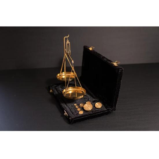 Scale of Justice Avocat Birou Decor Cadou, Echilibrul Echitabil Balanță Alama Lemn Cutie specială din catifea, Obiect de artă Sculptură în stil vintage antic