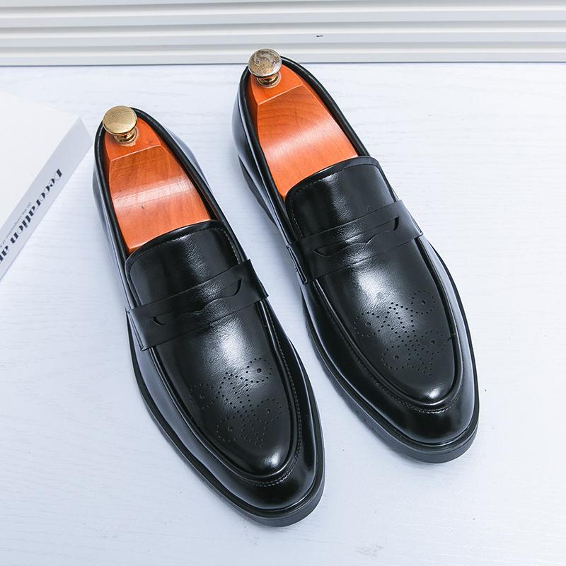 

Дешевые 2025 внешнеторговые большого размера уличные лоферы ленивые на одной педали мужские 45 размера деловые с круглым носком кожаные туфли 39 чёрный