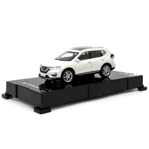 Paudi Model 1/64 scale miniature car X-Trail 2018, finished product, white