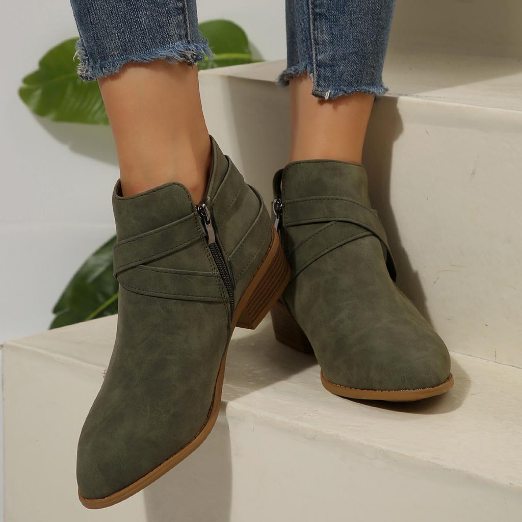 Fashion New Autumn Women Boots Belt Buckle Outdoor Footwear Fashion Pointed Ankle Boots Casual Comfortable Women Shoes Zapatos De Mujer