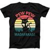 2026 Verano Gran Venta Algodón de Alta Calidad Pew Pew Madafakas Retro Gato Negro con Pistolas Regalo Divertido Camiseta Negra