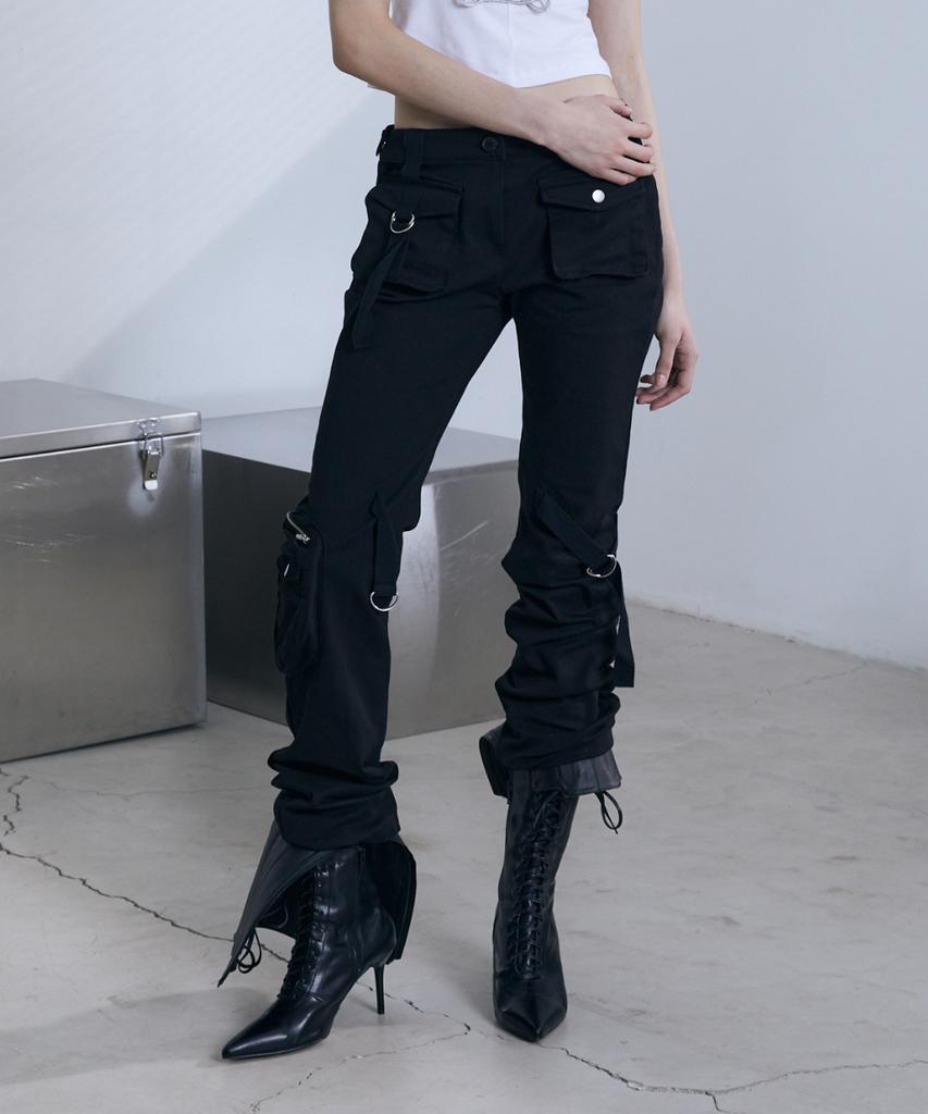 Bunteu Cargo Strap Pocket Pants (Black)