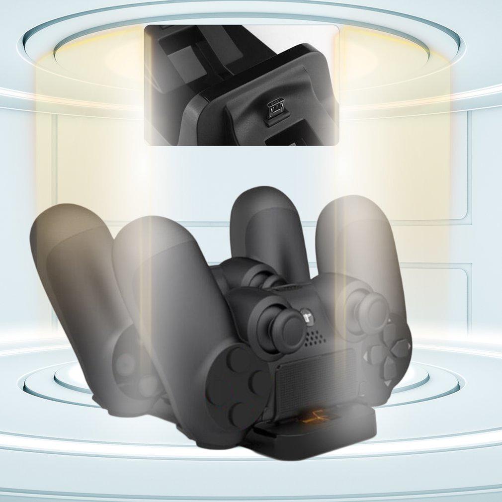 

Практична док-станція з подвійною USB-зарядкою для контролера PS4 Black