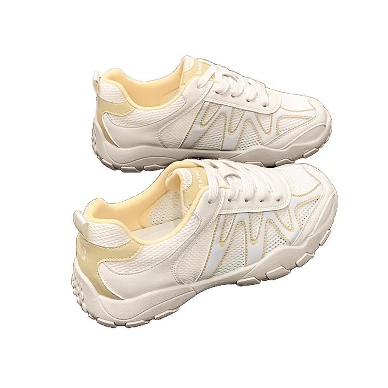 Showing Feet, Small German Training Shoes, Women's Mesh Breathable 2025 Summer Explosion, Leather Color Matching, Light Mountain Climbing Sports and L
