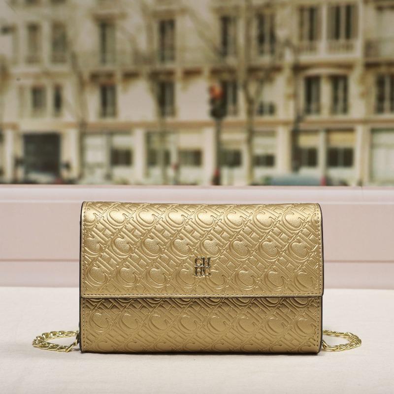 

Simple design texture women s chain bag small square bag fashion trend versatile women s messenger bag Length 20cm, width 5cm, height 13cm