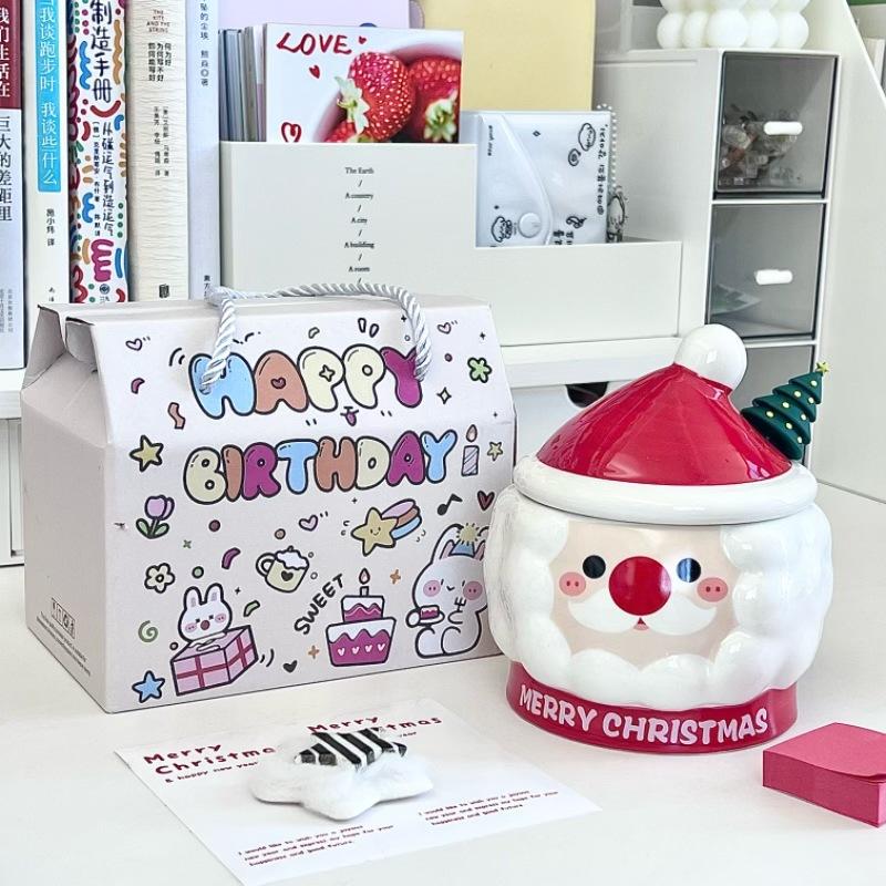Christmas Gift for Girls Santa Claus Ceramic Mug Creative Cute Mug with Lid Souvenir Gift Box