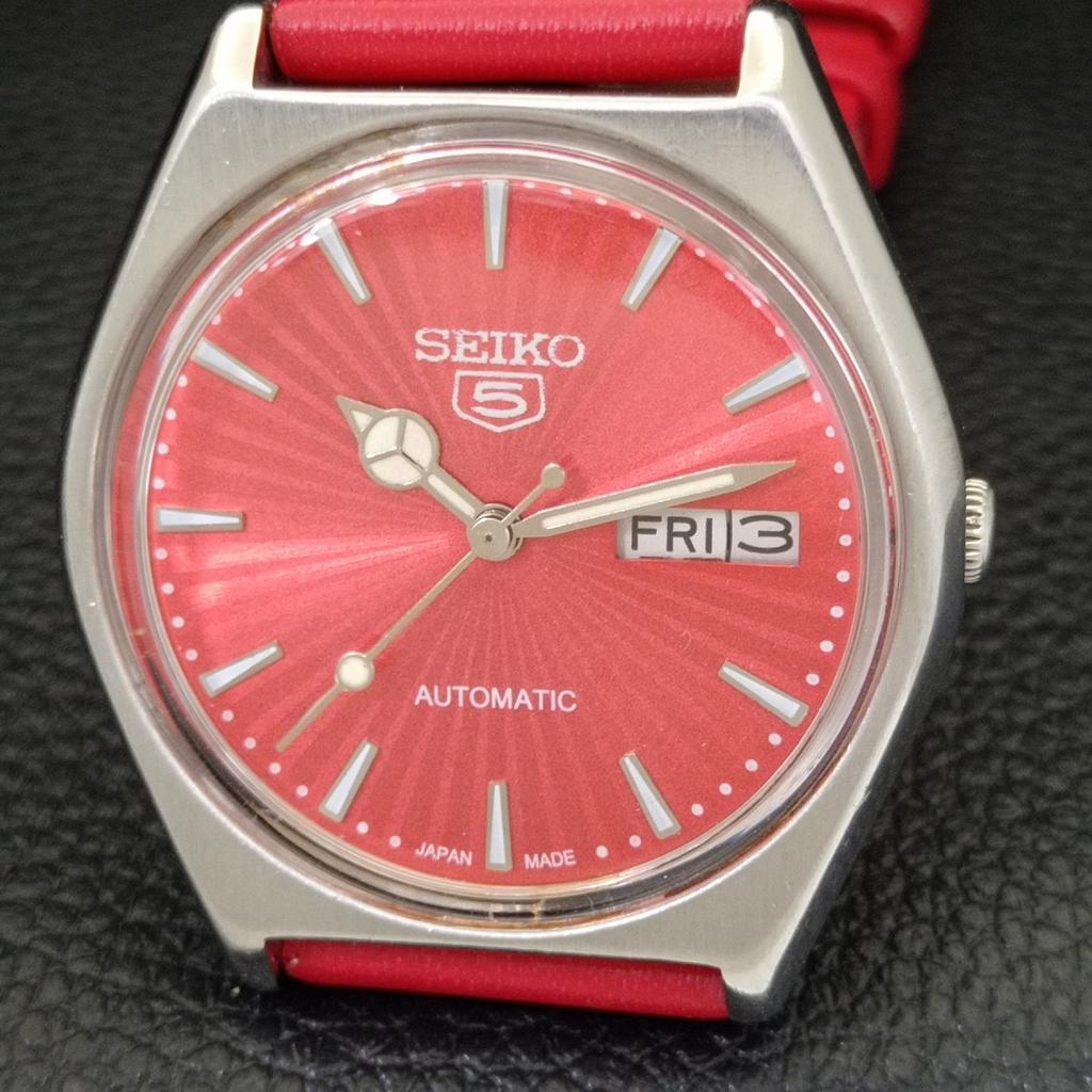 VINTAGE SEIKO 5 AUTOMATIC 6309A JAPAN MENS RED COLOR DIAL WATCH A701454-5 R206b-a701454