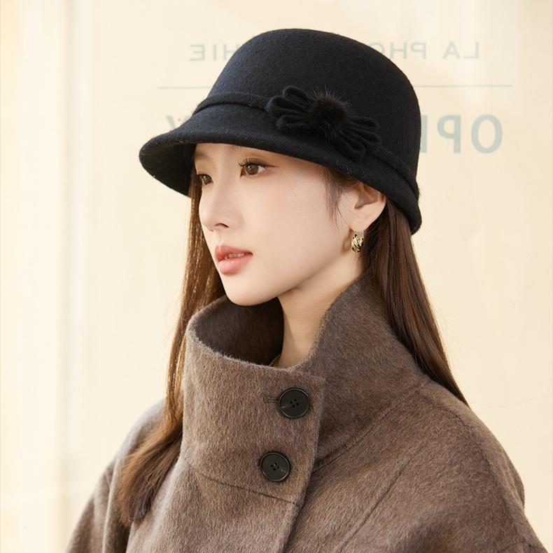 New Hat Women's Elegant Retro Basin Hat Wool Woolen Mother Hat Classic Bow Thermal Hat
